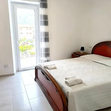 Appartement Paradise Just A Few Minutes From Maggiore *