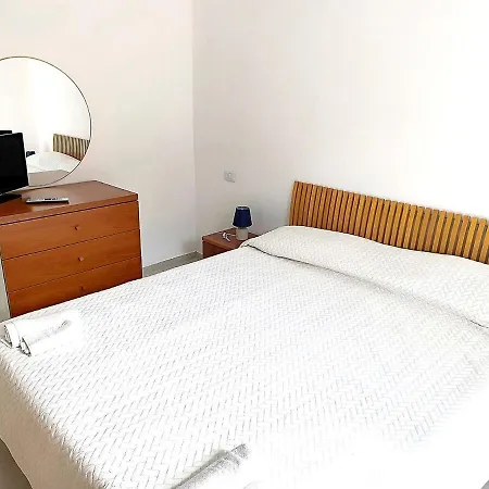 Lägenhet Paradise Just A Few Minutes From Maggiore Gravellona Toce