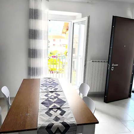 Appartement Paradise Just A Few Minutes From Maggiore *