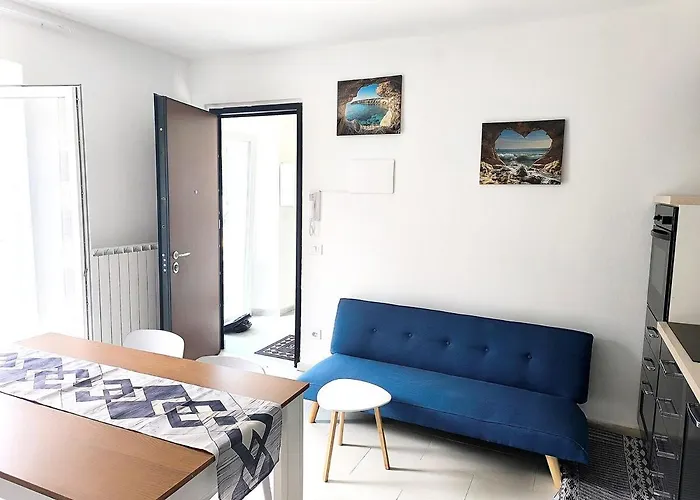 Appartement Paradise Just A Few Minutes From Maggiore